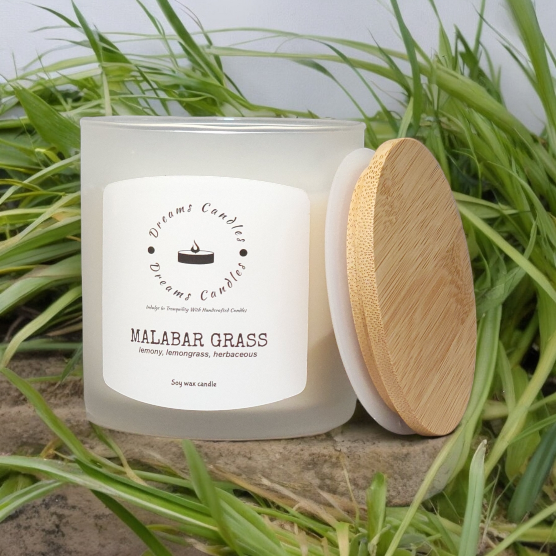 Malabar Grass soy candles, Large Closeup